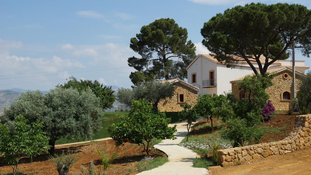 Villa Agriturismo Feudo Muxarello Aragona Exterior foto